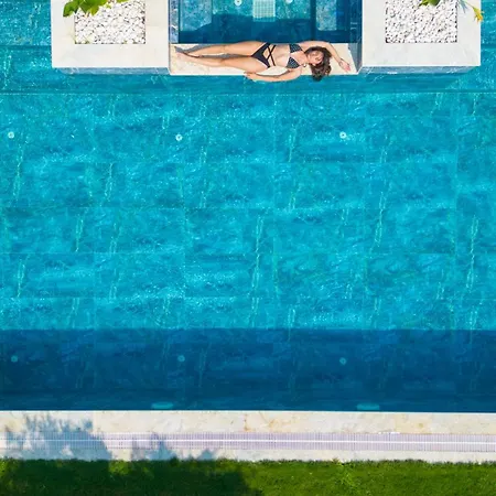 Carya Oeluedeniz Villa *