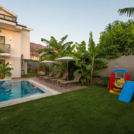 Carya Oeluedeniz Villa Fethiye