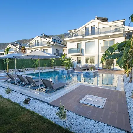 Carya Oeluedeniz Fethiye